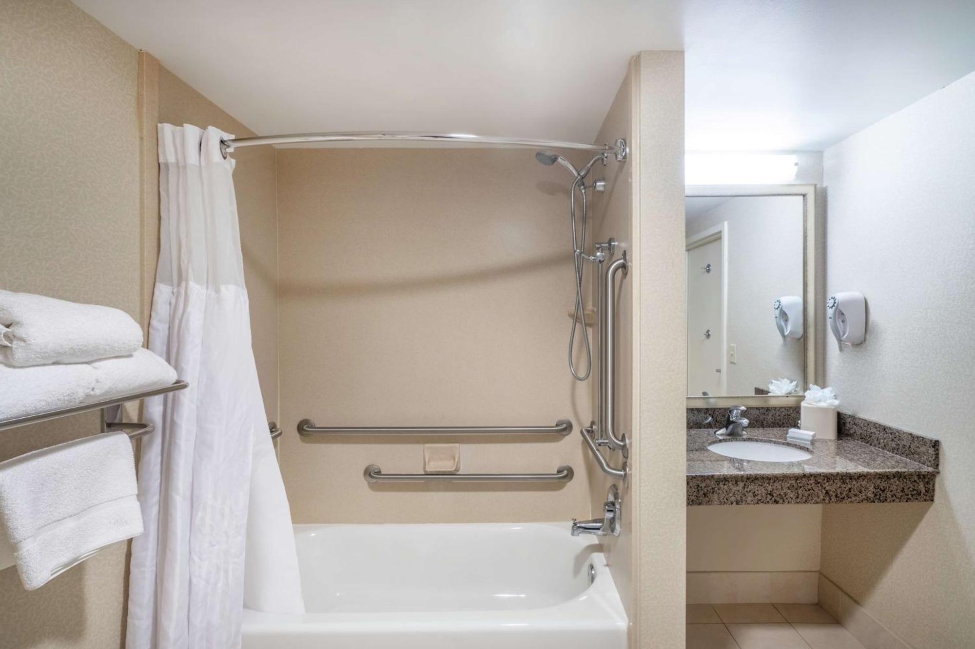 Hilton Garden Inn Richmond Airport Sandston Exterior photo
